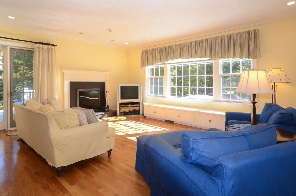 21 Franklin Road Wellesley, MA 02481 - Photo 10 of 18