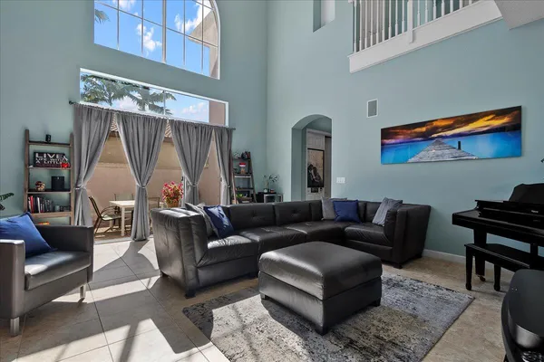 $4,500 | 82 Stoney Drive, Palm Beach Gardens, FL 33410