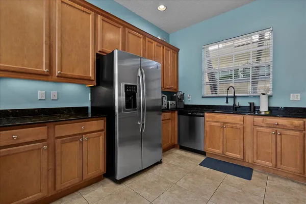 $4,500 | 82 Stoney Drive, Palm Beach Gardens, FL 33410