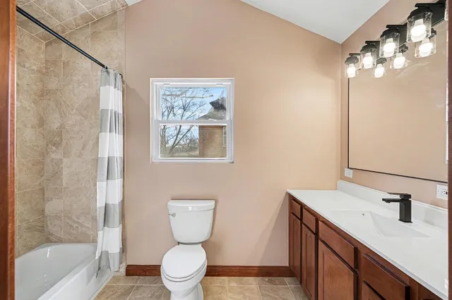 $349,000 | 1179 Ridge Avenue, Lawrenceburg, IN 47025