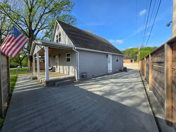 $287,500 | 1179 Ridge Avenue, Lawrenceburg, IN 47025