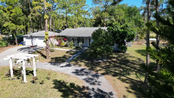 $4,800 | 13619 57th Place North, West Palm Beach, FL 33411