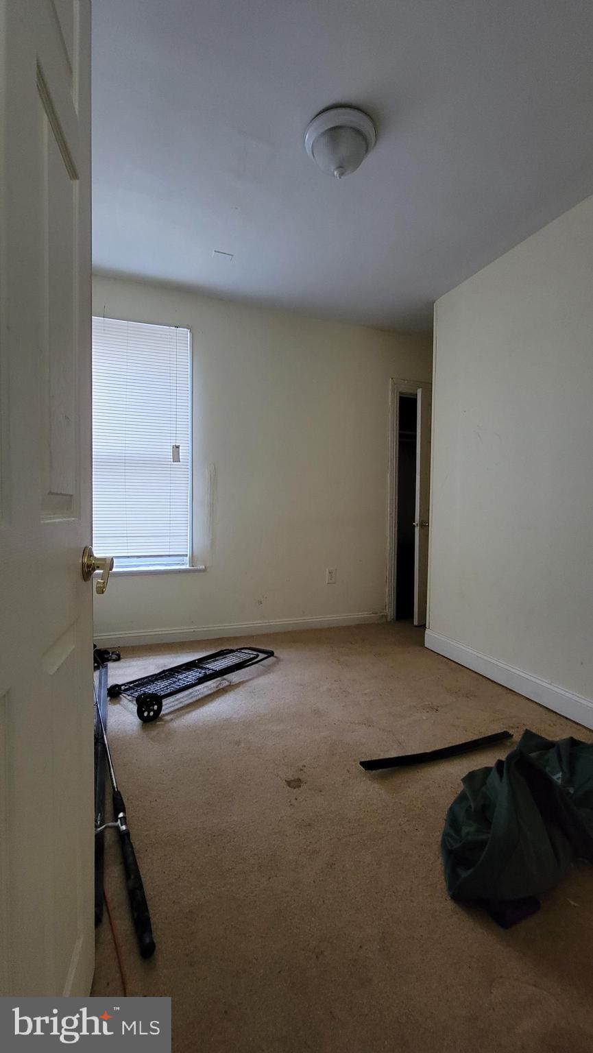 237 Spring Street Trenton, NJ 08618 - Photo 12 of 37 Gallery Image 12
