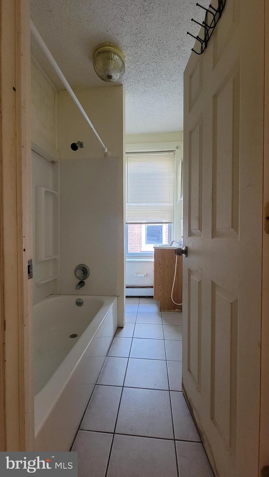 237 Spring Street Trenton, NJ 08618 - Photo 20 of 37 Gallery Image 20