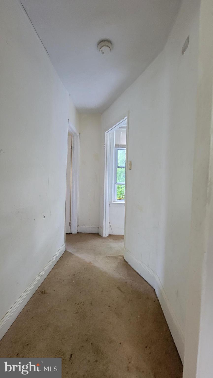 237 Spring Street Trenton, NJ 08618 - Photo 8 of 37 Gallery Image 8