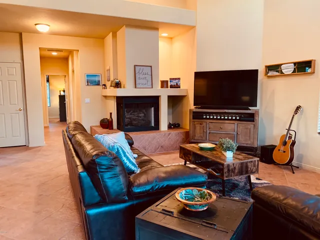 $4,700 | 6925 East Sienna Bouquet Place, Scottsdale, AZ 85266