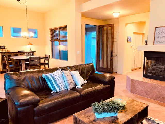 $4,700 | 6925 East Sienna Bouquet Place, Scottsdale, AZ 85266