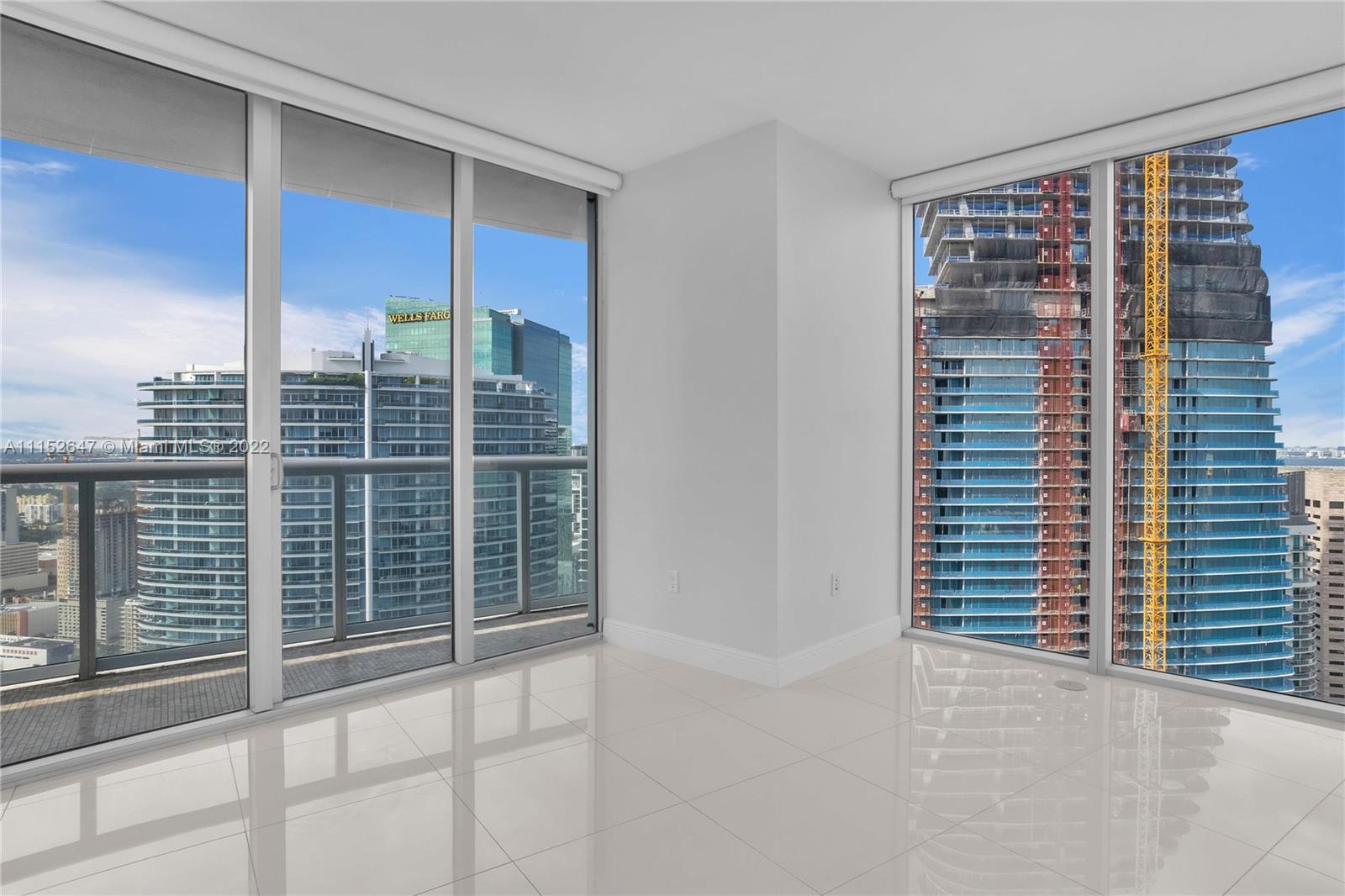 465 Brickell Avenue, Unit 5002 Miami, FL 33131 - Photo 7 of 26 a view of a balcony from a window