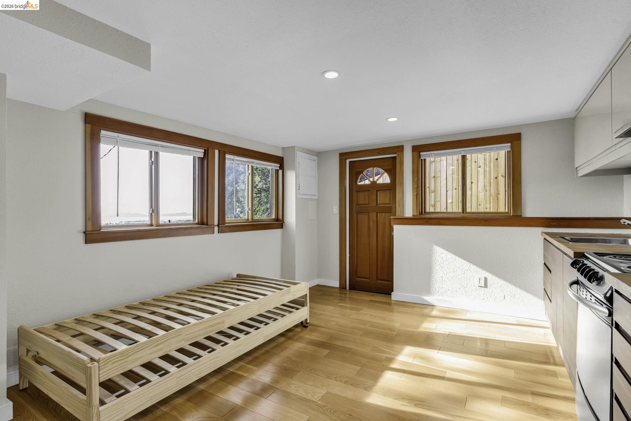 641 Alvarado Road Berkeley, CA 94705 - Photo 44 of 60