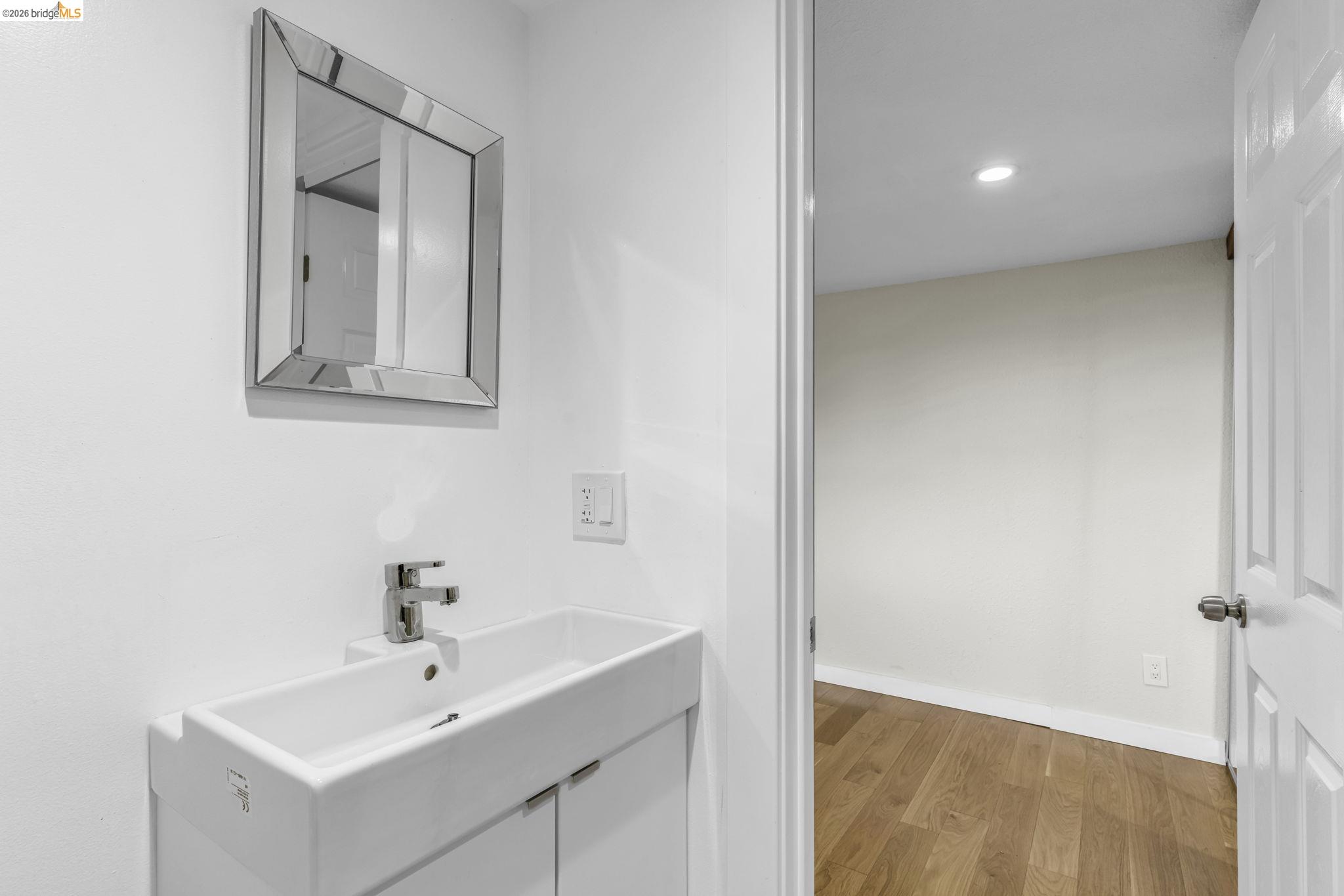 641 Alvarado Road Berkeley, CA 94705 - Photo 48 of 60