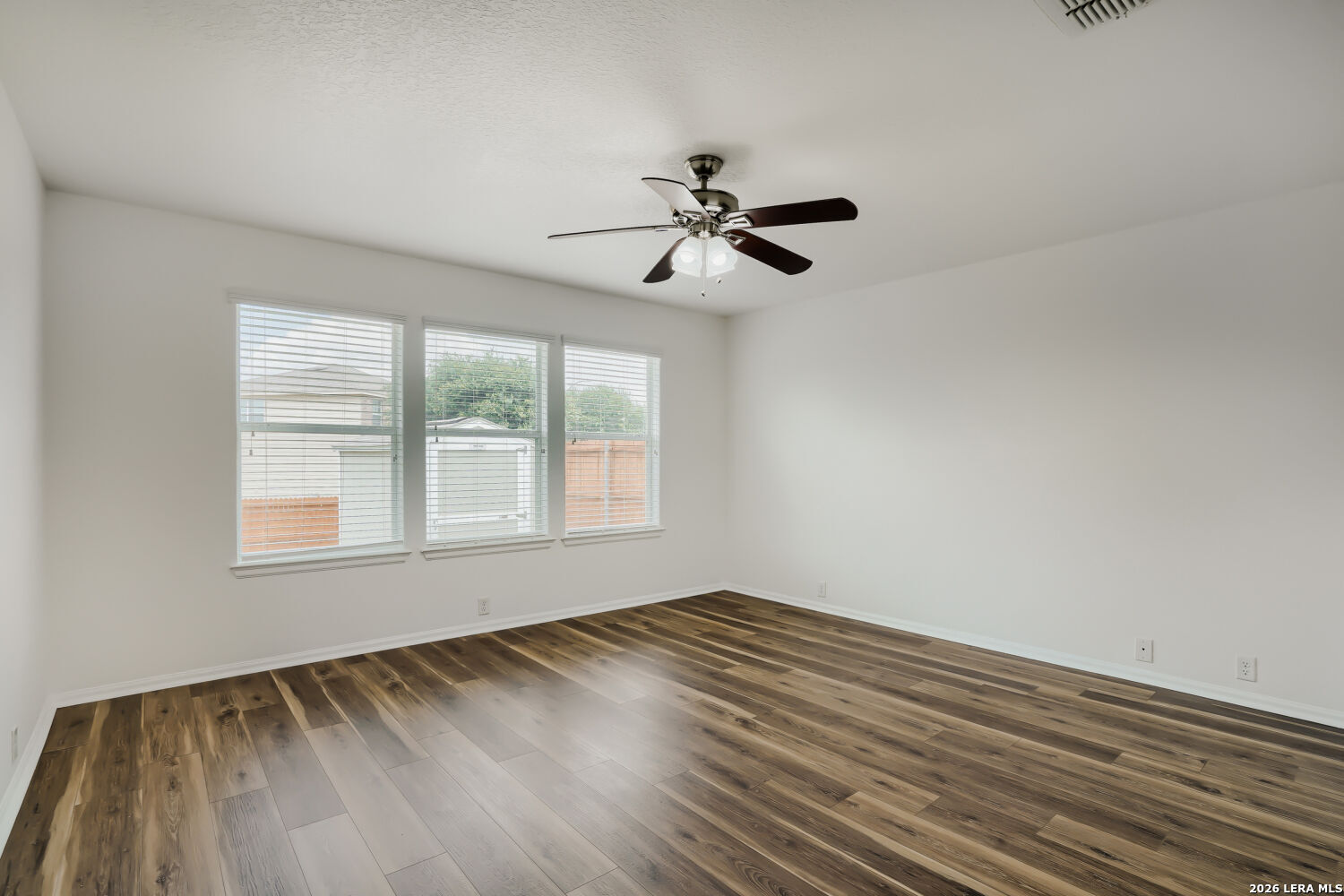 10919 Swing Rider San Antonio, TX 78245 - Photo 4 of 14