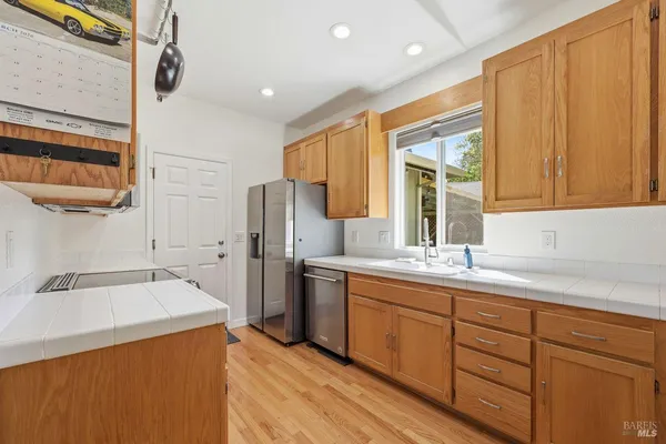 a close view of sink