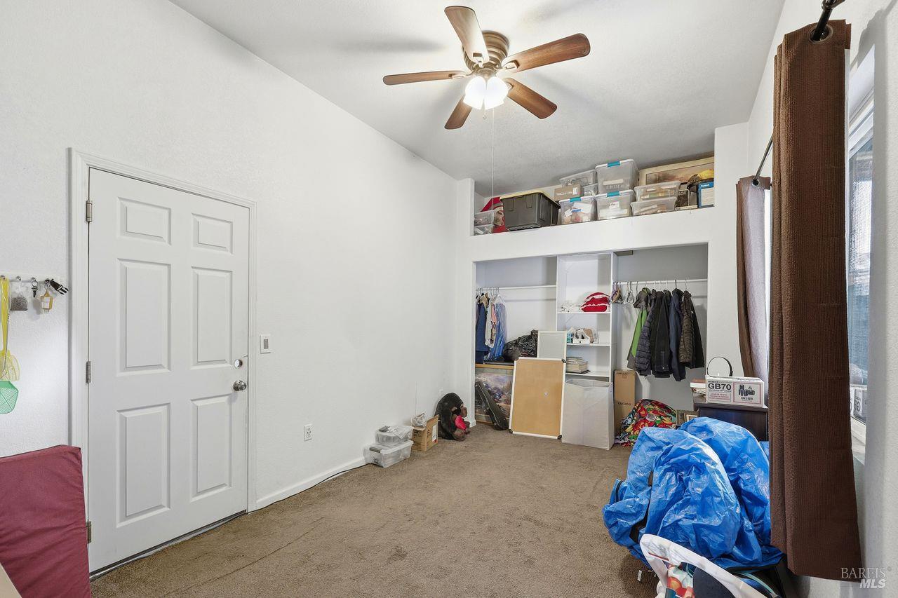 164 Fulton Place Windsor, CA 95492 - Photo 33 of 50 a view of a living room