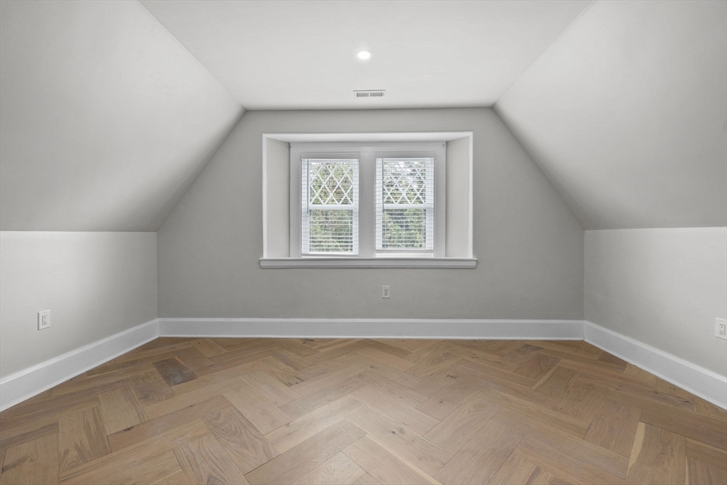 476 Heath Street Brookline, MA 02467 - Photo 32 of 39