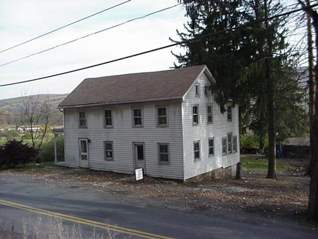 1382 Cherry Valley Road Stroudsburg, PA 18360 - Photo 3 of 3 home