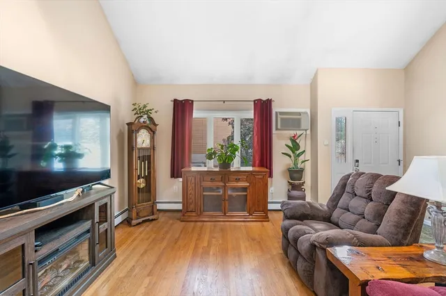 $389,000 | 70 Casablanca Court, Unit 70, Haverhill, MA 01832