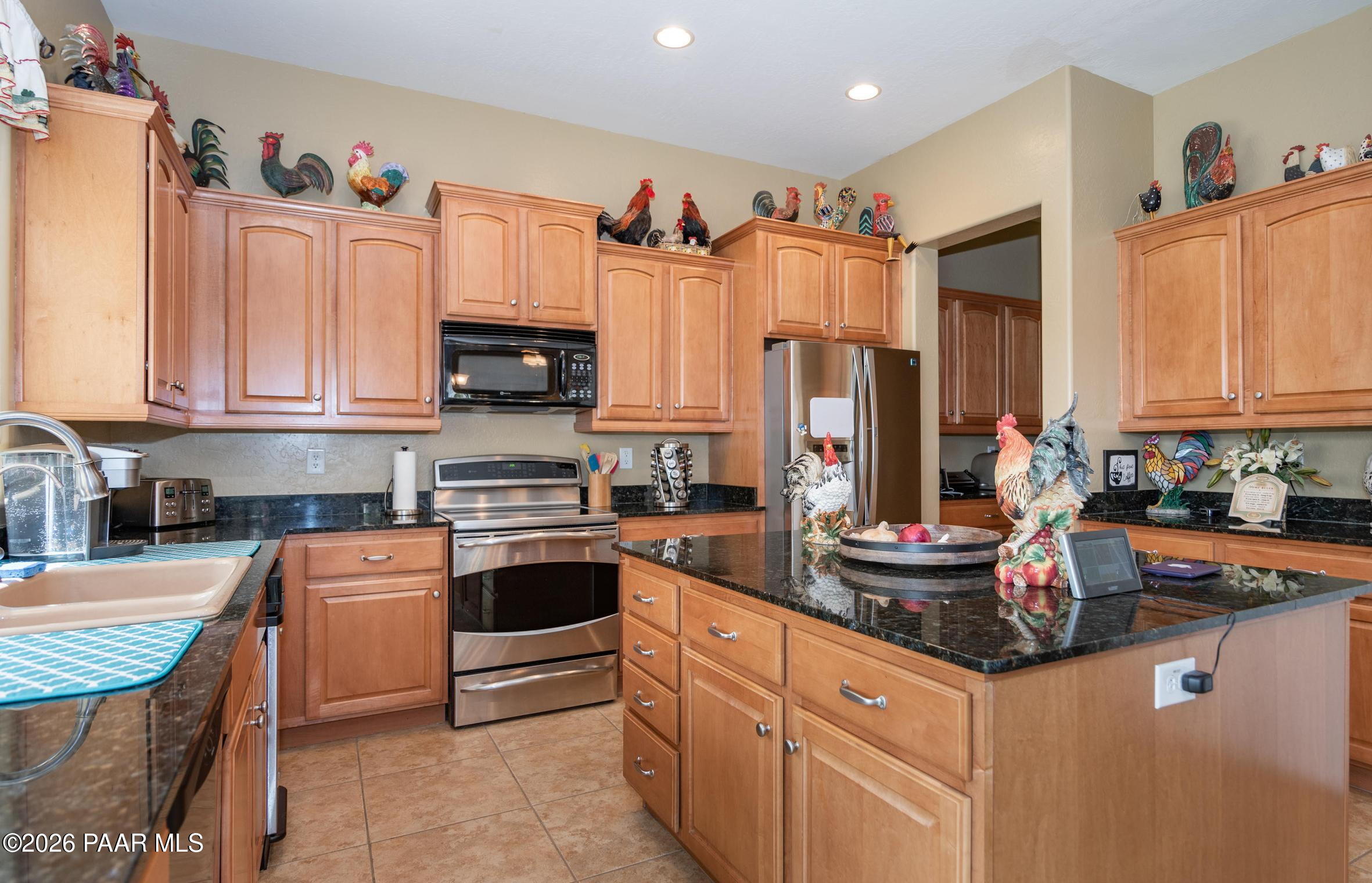 1663 Constable Street Prescott, AZ 86301 - Photo 13 of 54 Bon Appetit!