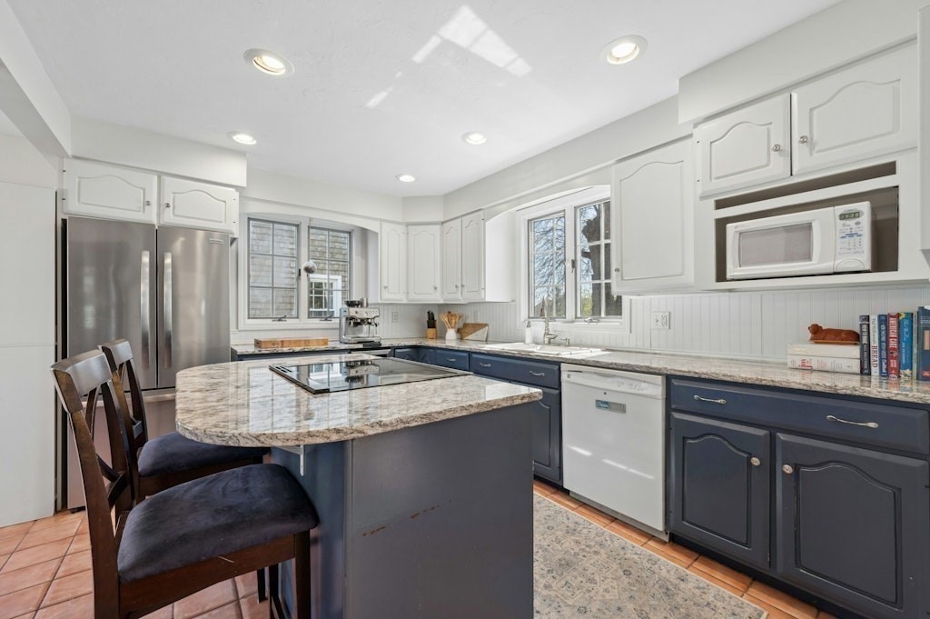 223 Beverly Road Worcester, MA 01605 - Photo 20 of 42