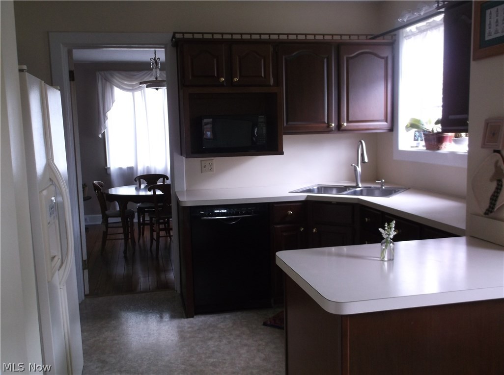 1003 Cambridge Road Coshocton, OH 43812 - Photo 16 of 21 Gallery Image 16