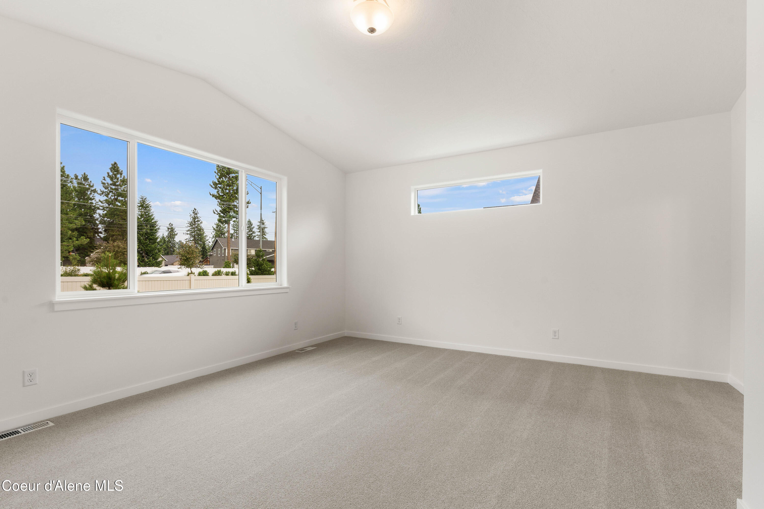 3331 North Segar Loop Post Falls, ID 83854 - Photo 28 of 51 27 - Master Bedroom
