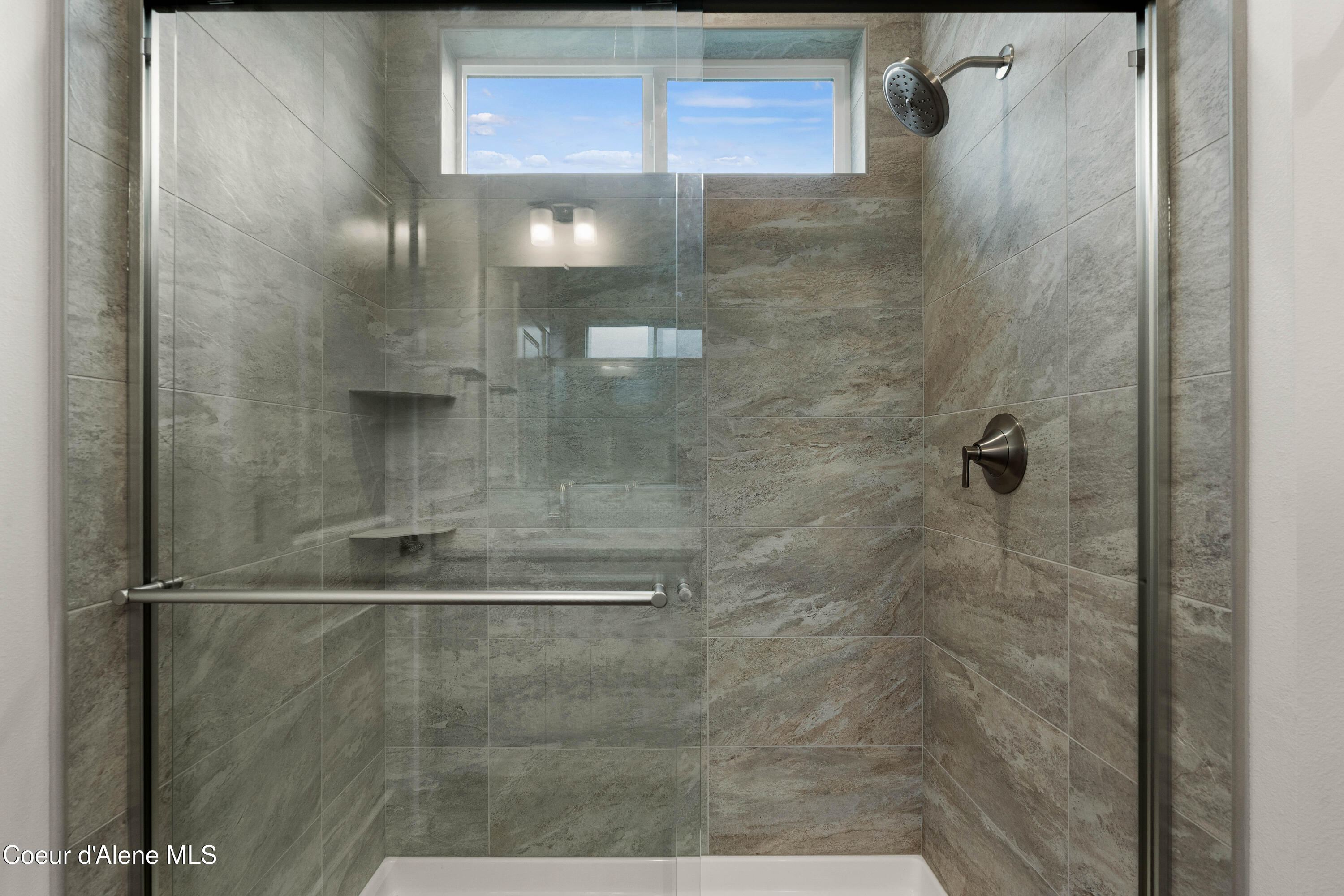 3331 North Segar Loop Post Falls, ID 83854 - Photo 32 of 51 31 - Master Shower