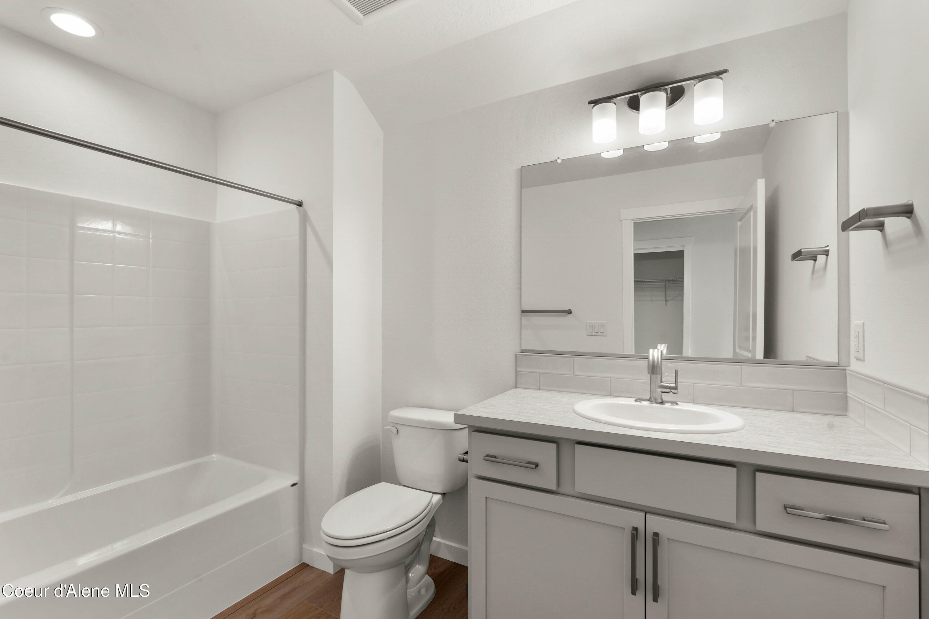 3331 North Segar Loop Post Falls, ID 83854 - Photo 37 of 51 36 - Bonus Room Bath