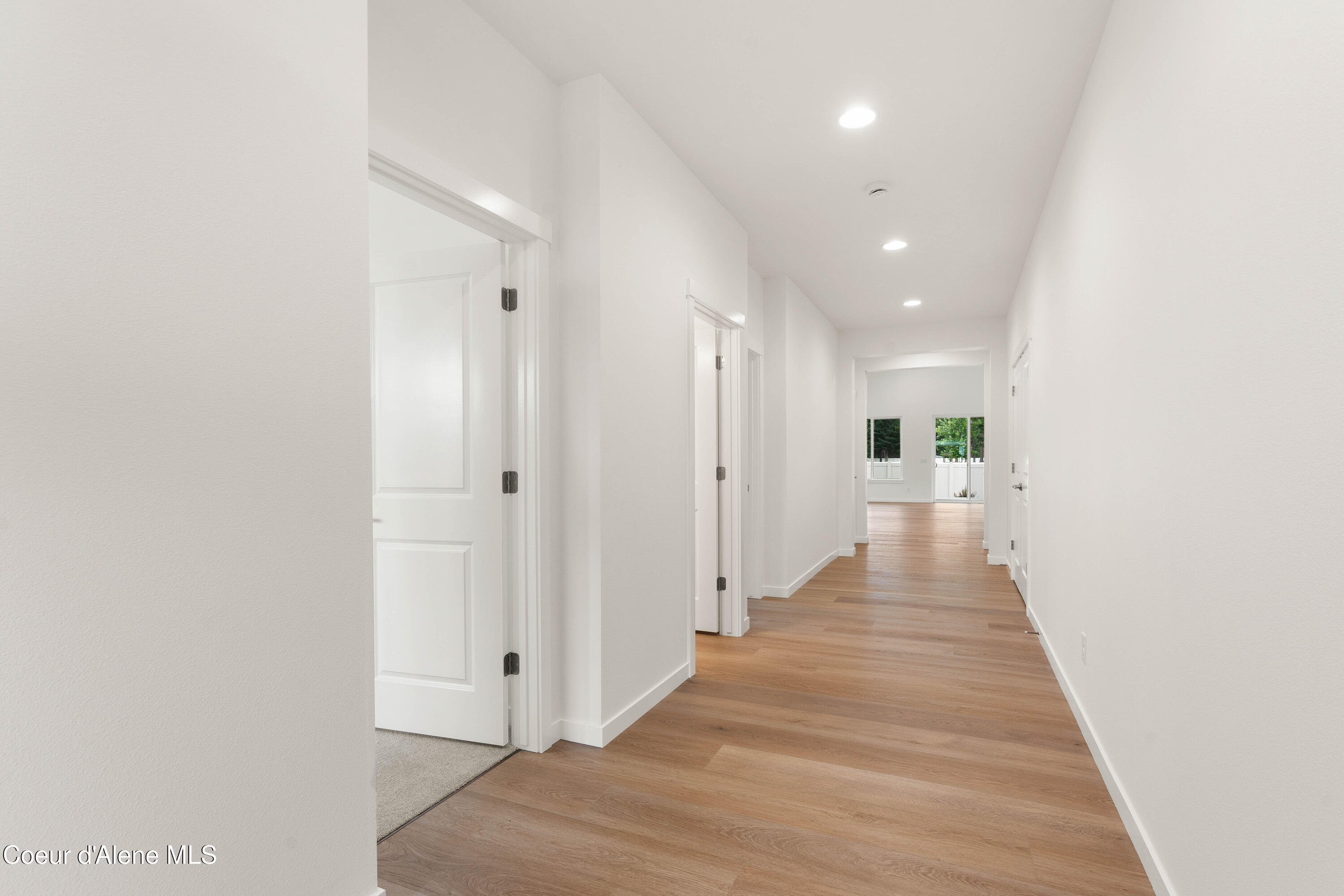 3331 North Segar Loop Post Falls, ID 83854 - Photo 4 of 51 3 - Entry