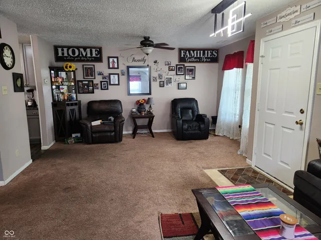 $239,980 | 854 Saraina Road, Shelbyville, IN 46176