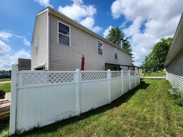 $239,980 | 854 Saraina Road, Shelbyville, IN 46176