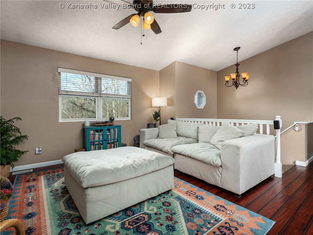 17 Poplar Hls Road Hurricane, WV 25526 - Photo 5 of 19 Gallery Image 5