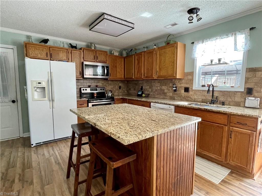 561 Adams Gate Road Winston-Salem, NC 27107 - Photo 2 of 42 Gallery Image 2