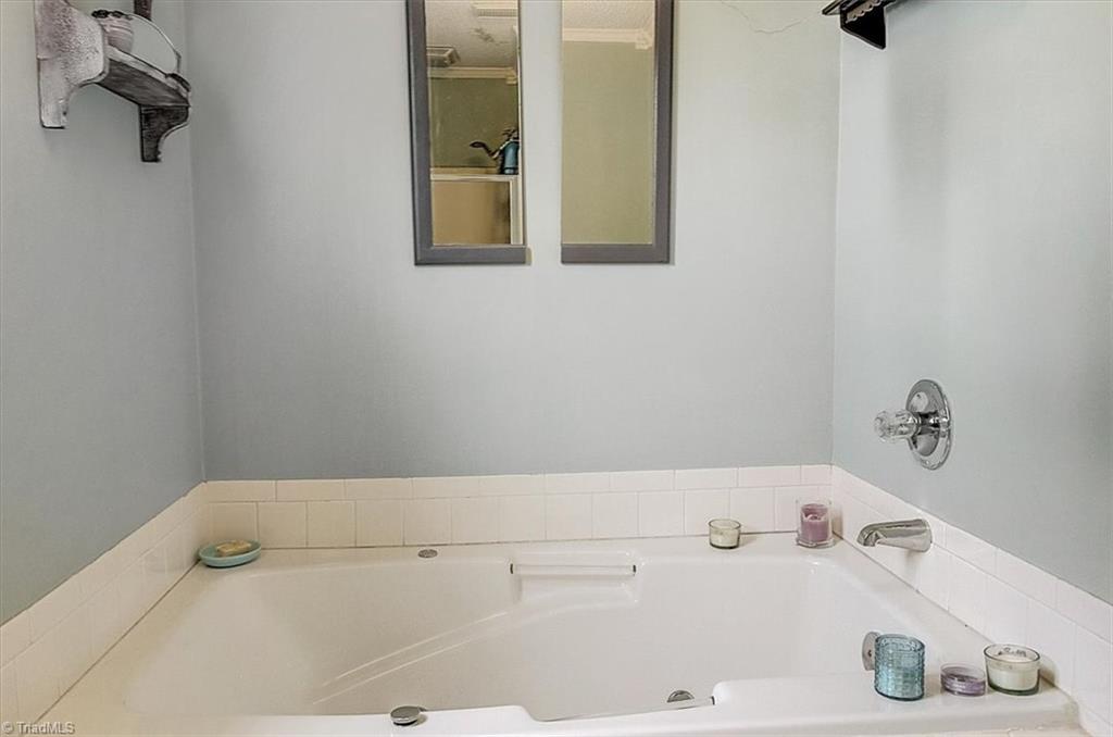 561 Adams Gate Road Winston-Salem, NC 27107 - Photo 21 of 42 Gallery Image 21