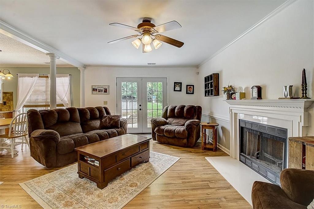 561 Adams Gate Road Winston-Salem, NC 27107 - Photo 4 of 42 Gallery Image 4