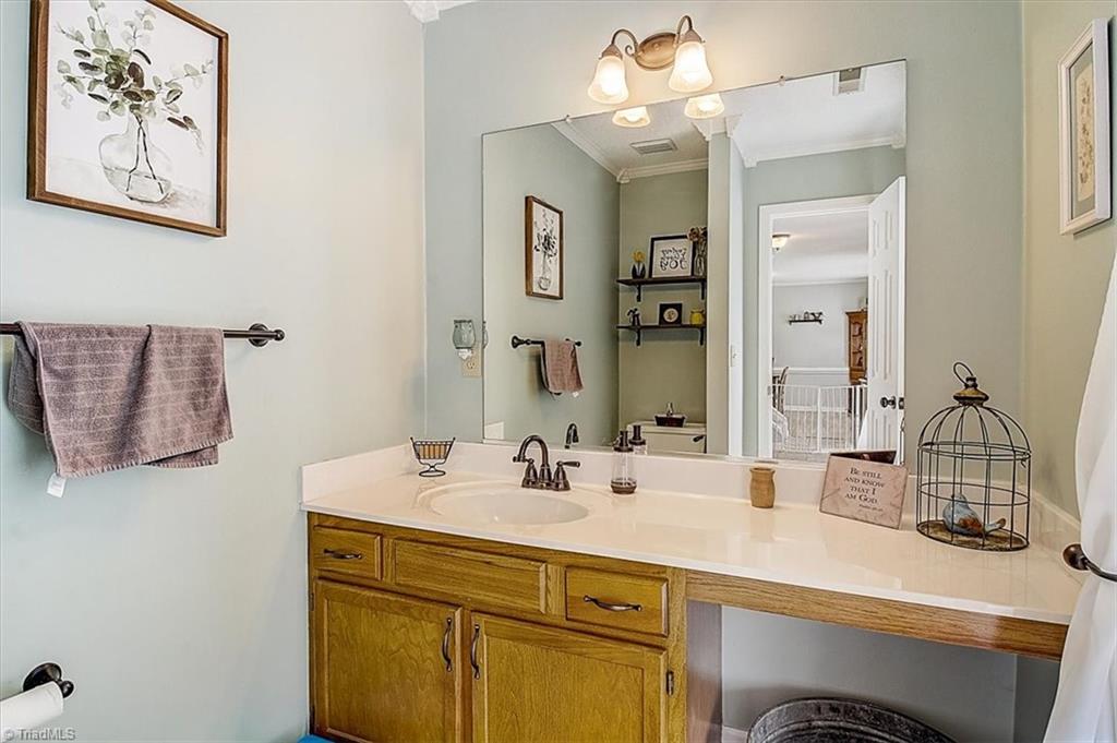 561 Adams Gate Road Winston-Salem, NC 27107 - Photo 35 of 42 Gallery Image 35