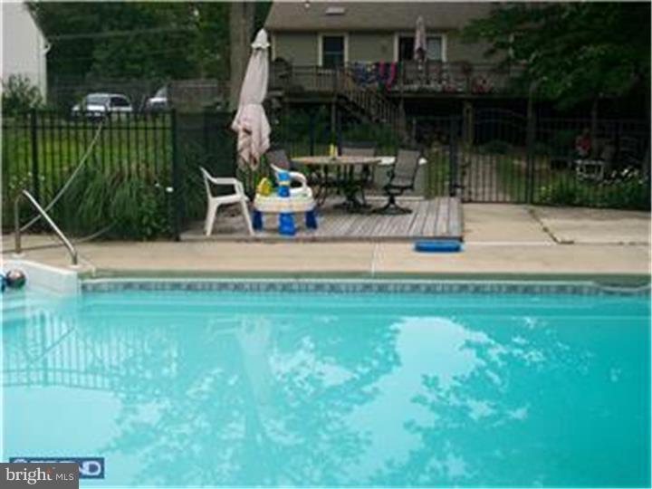 937 Kearsley Road Sicklerville, NJ 08081 - Photo 15 of 16 Pool