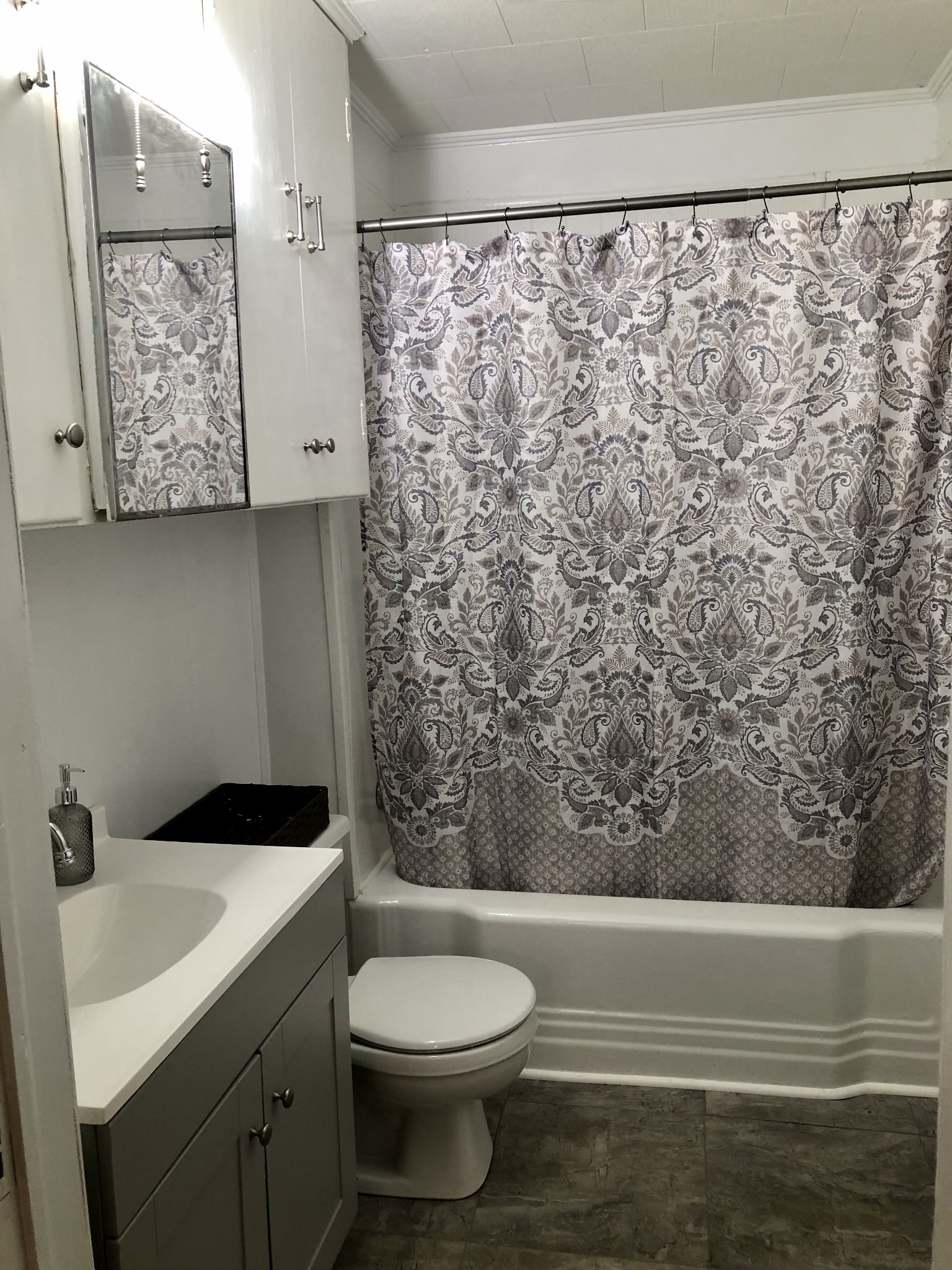 629 A Fall River Road Lawrenceburg, TN 38464 - Photo 16 of 38 a bathroom with a toilet and a sink