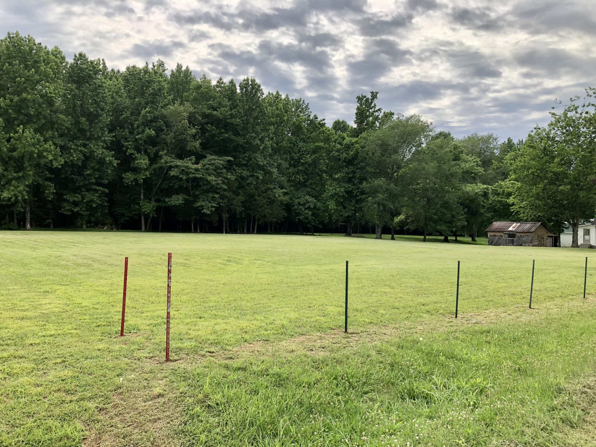 629 A Fall River Road Lawrenceburg, TN 38464 - Photo 2 of 38 a view of a garden