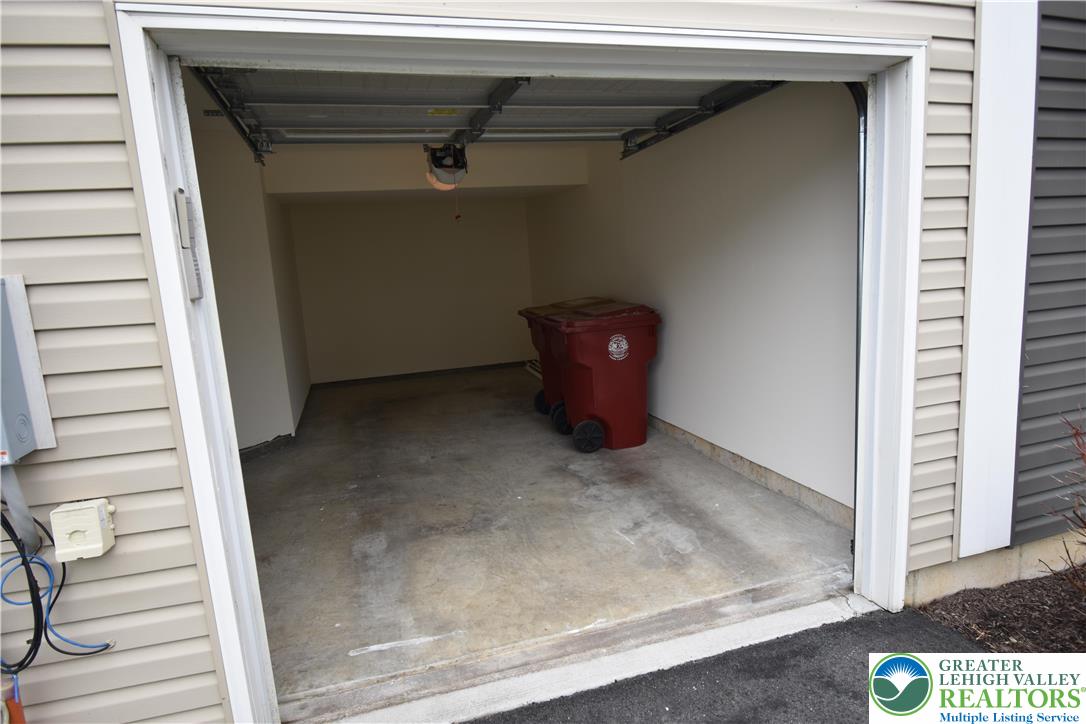 1924 Alex Road Easton, PA 18040 - Photo 2 of 22