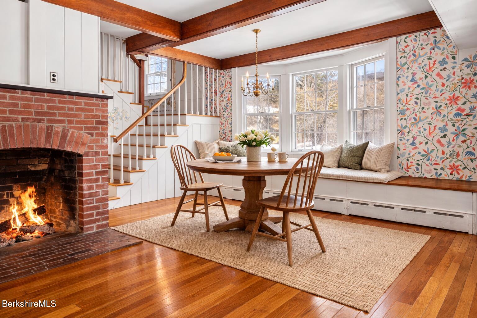 851 Lenox Road Richmond, MA 01254 - Photo 12 of 50 VIRTUALLY STAGED INFORMAL DINING