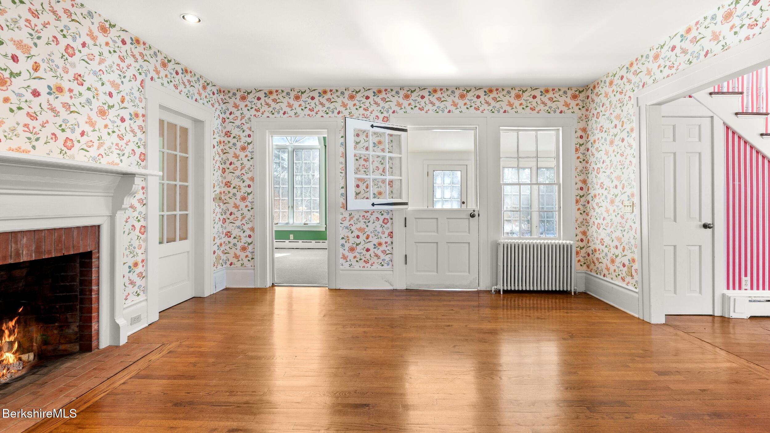 851 Lenox Road Richmond, MA 01254 - Photo 22 of 50 SITTING ROOM