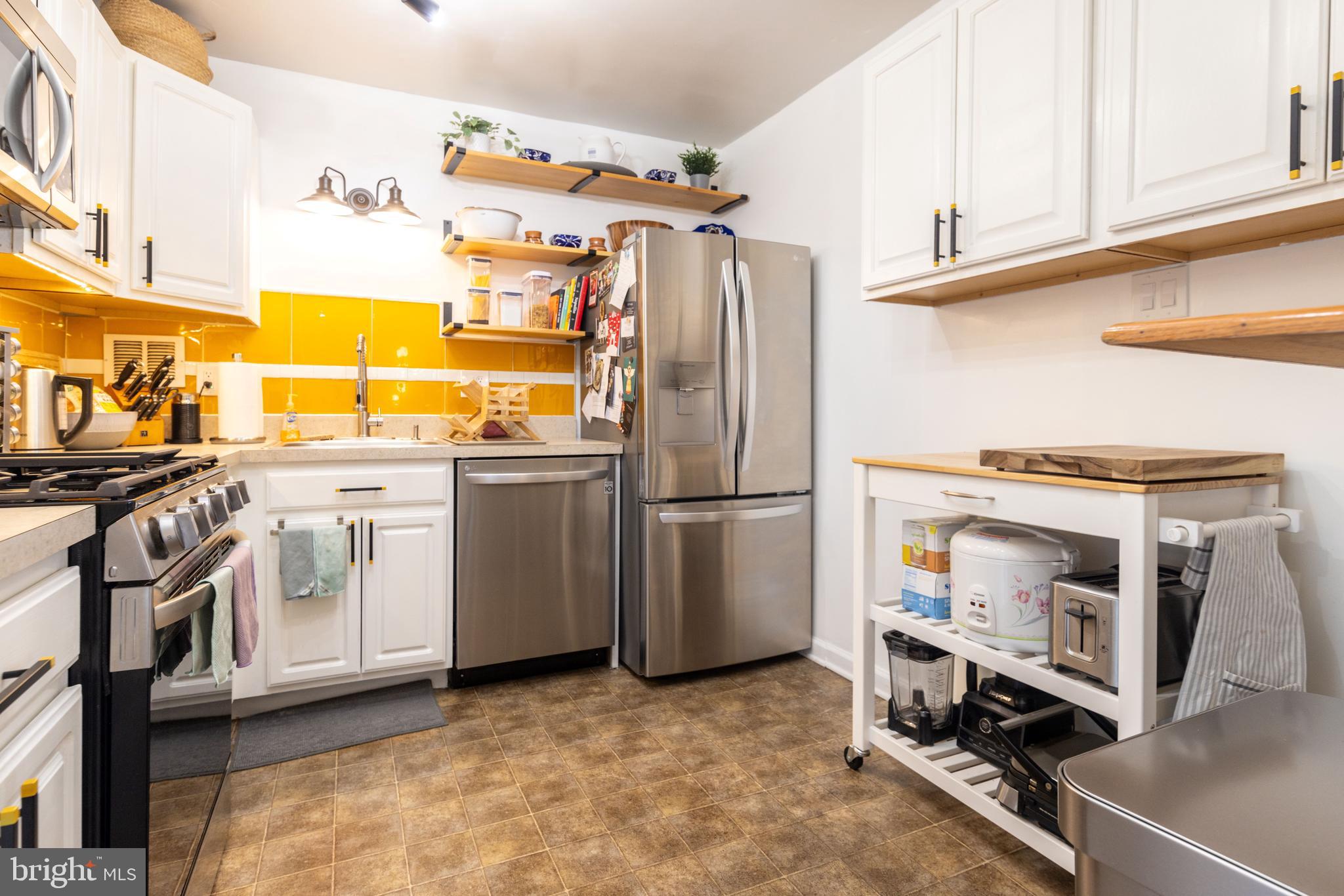 8830 Piney Branch Road, Unit 1207 Silver Spring, MD 20903 - Photo 9 of 38