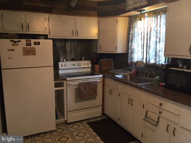 57 Mill Road Birdsboro, PA 19508 - Photo 3 of 16 Gallery Image 3