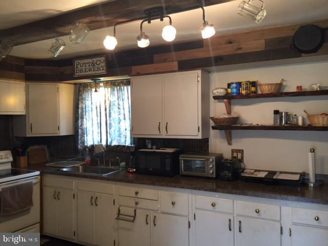 57 Mill Road Birdsboro, PA 19508 - Photo 4 of 16 Gallery Image 4