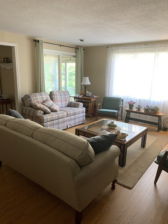 128 Village Post Road, Unit 128 Danvers, MA 01923 - Photo 5 of 11 Gallery Image 5