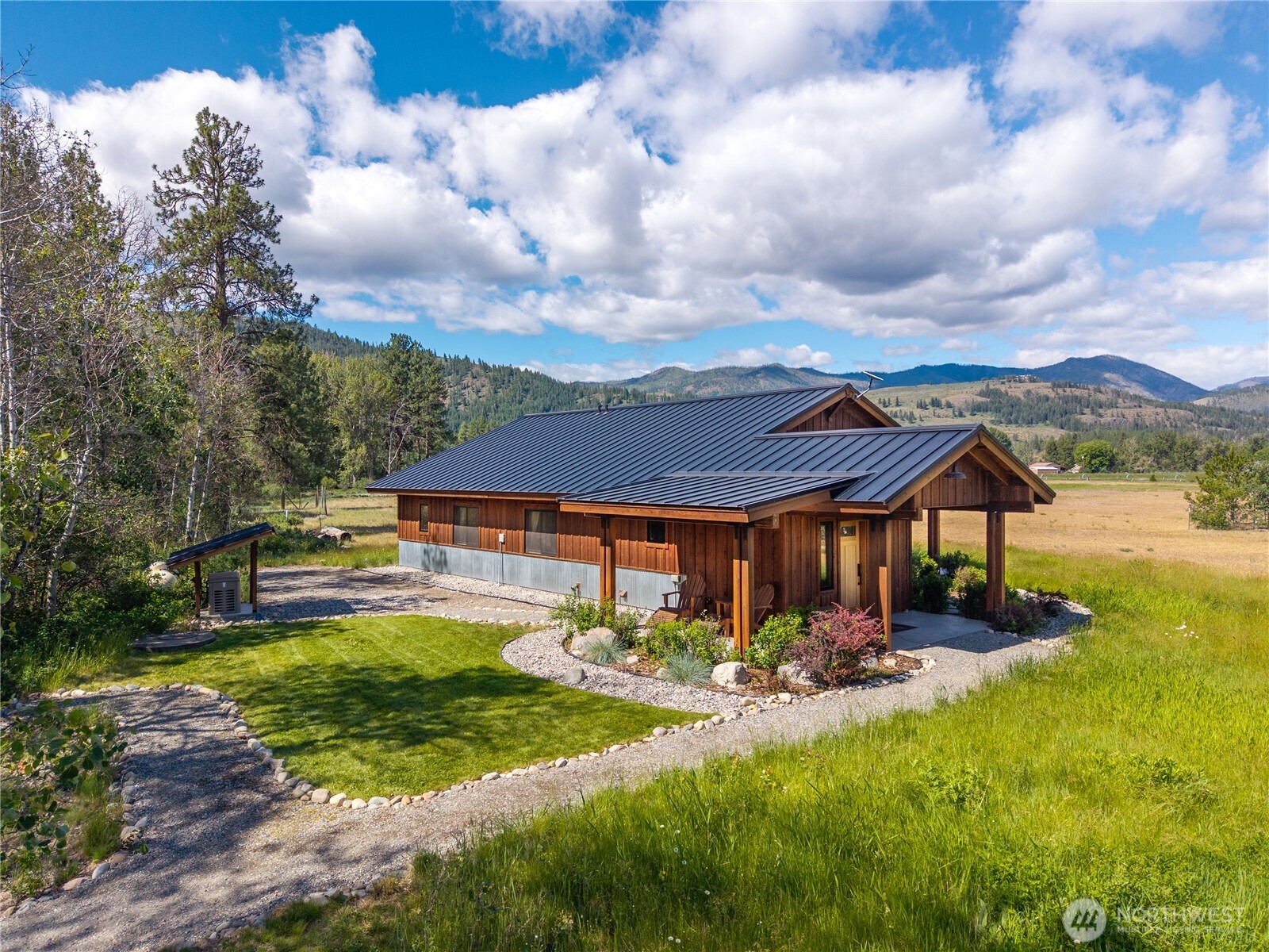 14 Wright Road Winthrop, WA 98862 - Photo 4 of 40