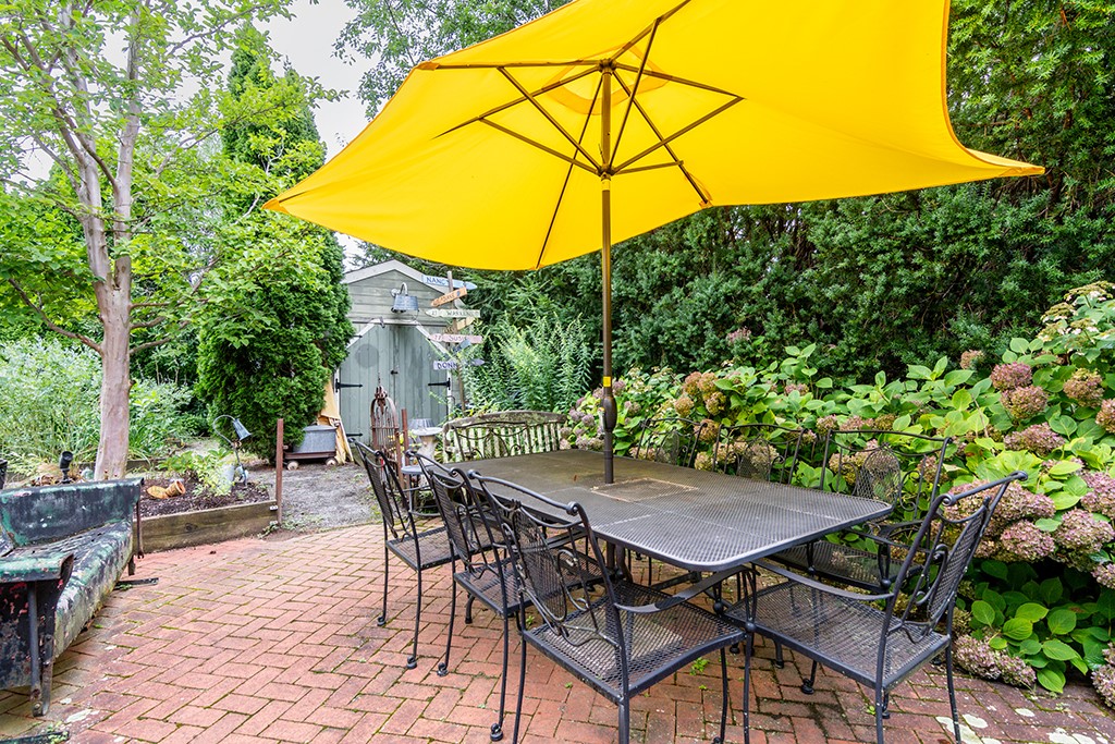 78 Westfield Road Warwick, RI 02888 - Photo 22 of 27 Gallery Image 22