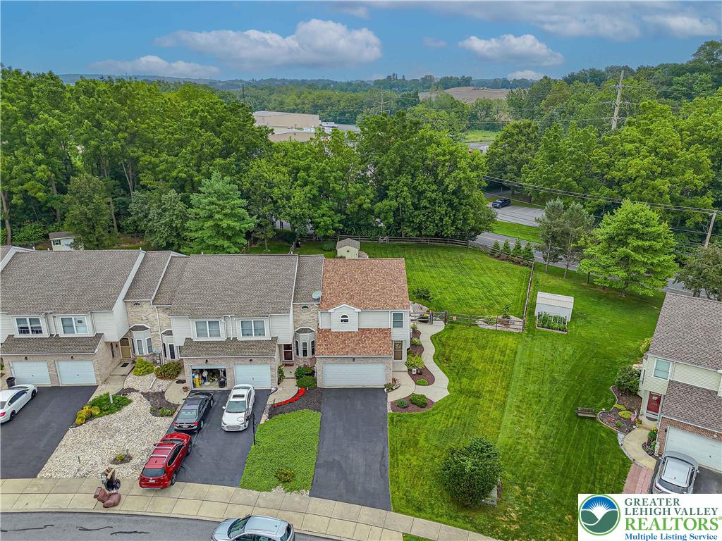 1276 Old Gate Road Northampton, PA 18067 - Photo 3 of 52 Gallery Image 3
