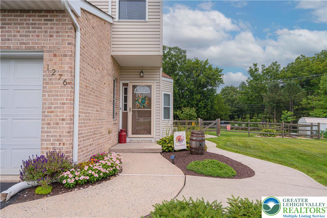 1276 Old Gate Road Northampton, PA 18067 - Photo 5 of 52 Gallery Image 5