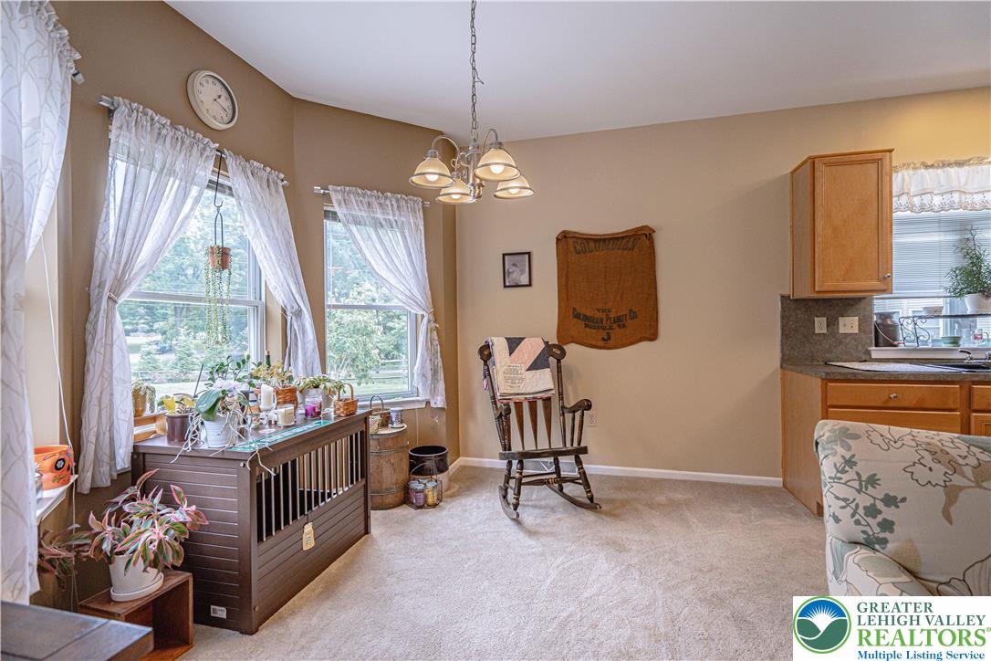 1276 Old Gate Road Northampton, PA 18067 - Photo 10 of 52 Gallery Image 10