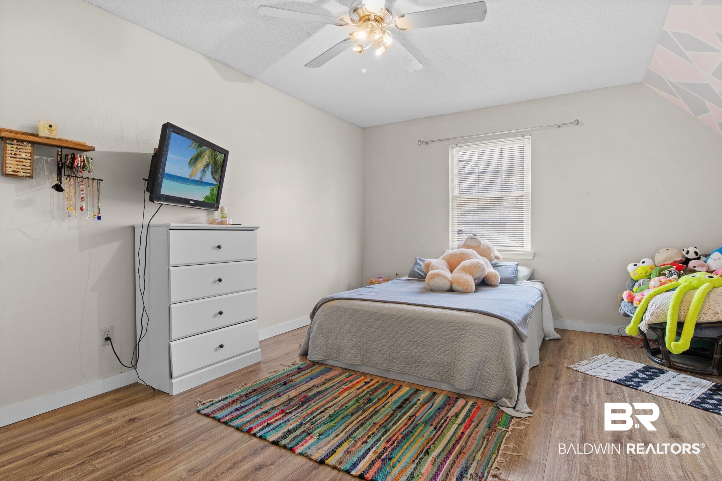 131 Marikesh Drive Daphne, AL 36526 - Photo 9 of 29 Bedroom featuring ceiling fan, lofted ceiling, and light hardwood / wood-style flooring